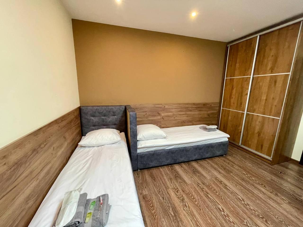 Apartments In Uzhgorod For You. Kültér fotó