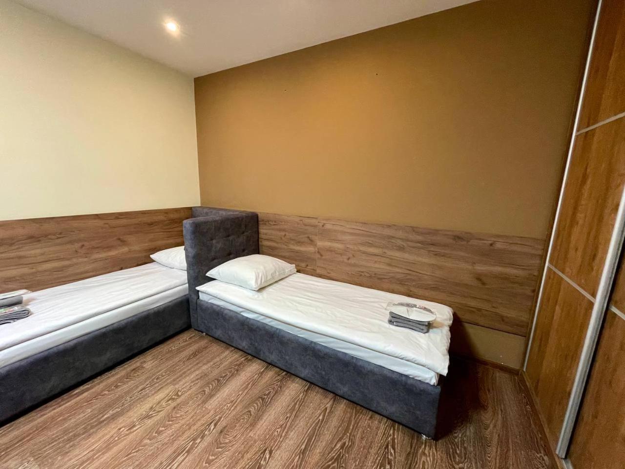 Apartments In Uzhgorod For You. Kültér fotó
