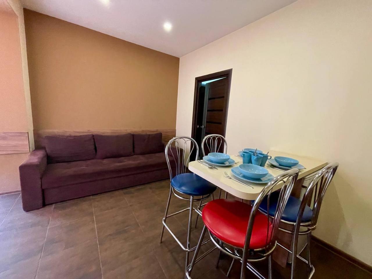 Apartments In Uzhgorod For You. Kültér fotó